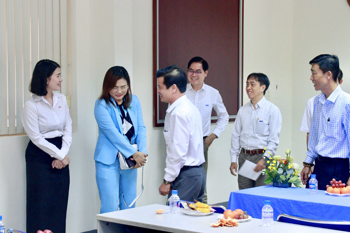 Công ty TNHH MTV Trọng Khôi và Công Ty TNHH Dinh Dưỡng Á Châu